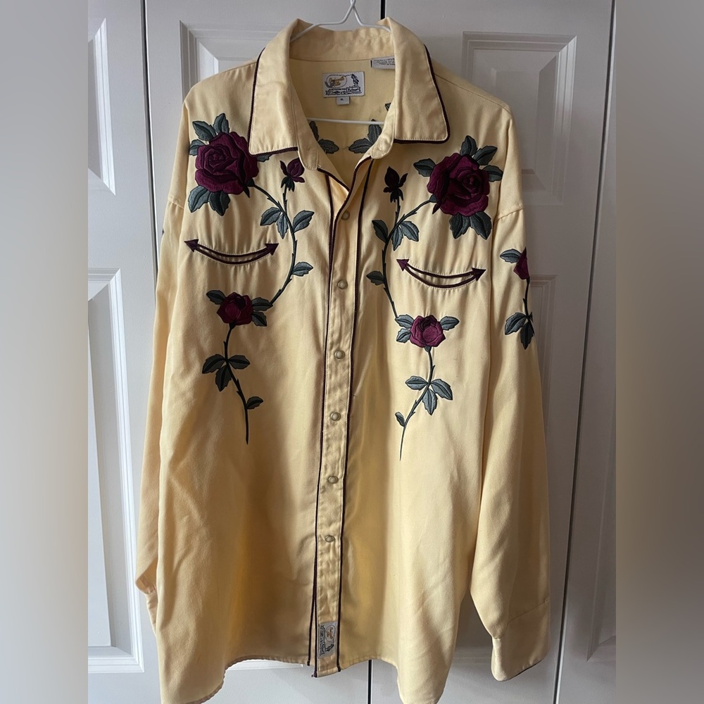 Vintage Retro Yellow Floral Chainstitch Western Short XLarge